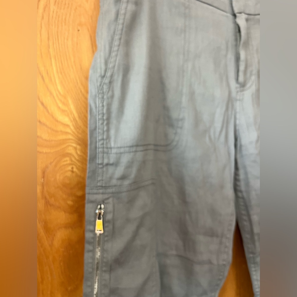 Vince Gray linen cargo Joggers with Modern Tapered Fit 6 - Picture 4 of 9